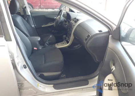 2010 Toyota Corolla S из США, поврежденный, VIN 2T1BU4EE8AC535657